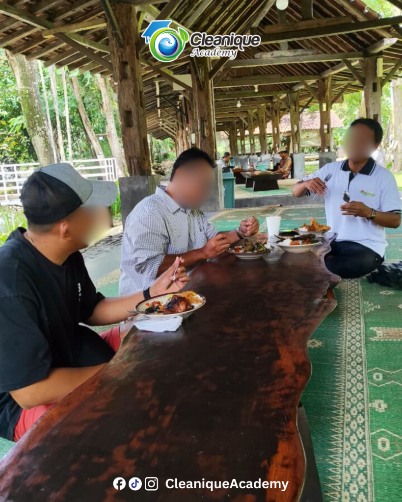 Dokumentasi Pelatihan Private Formulasi – Putu Hendrawan, S.Pd.H