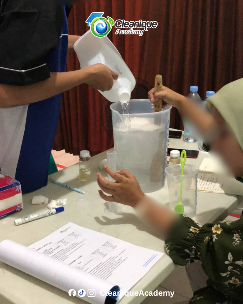 Dokumentasi Pelatihan Private Formulasi – Shindy Ayuliasari (Dan Laundry)